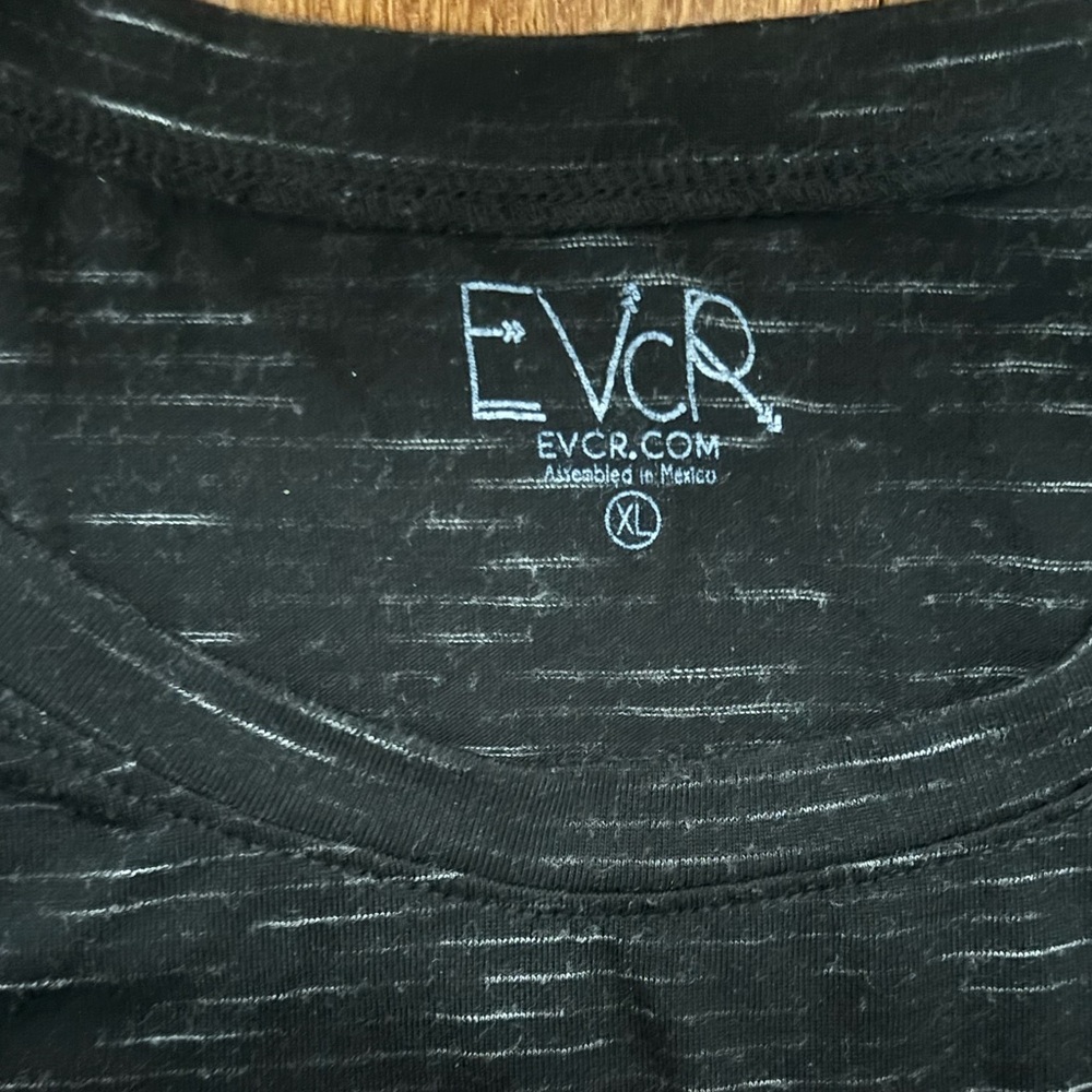 Workout Tops Set - Picture 3 of 5